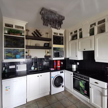 Palm Cove Bundoran Luxurious Sea View Balcony Free Wifi Netflix Sleeps 5公寓 外观 照片