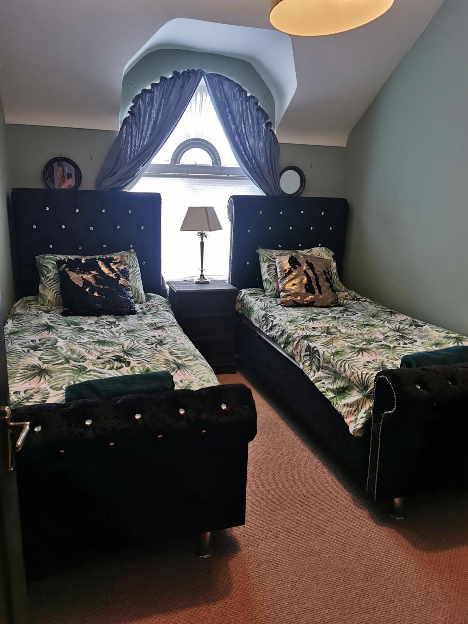 Palm Cove Bundoran Luxurious Sea View Balcony Free Wifi Netflix Sleeps 5公寓 外观 照片